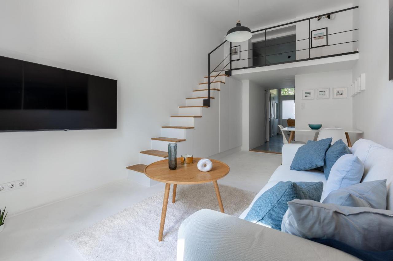 Black And White Apartment 부다페스트 외부 사진